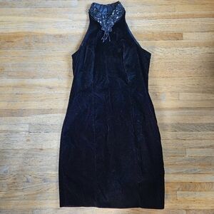 Vintage Dark Purple Velvet Halter Neck Midi Dress with Beaded Detail